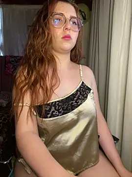 دردشة CoraVibes الجنسية المباشرة