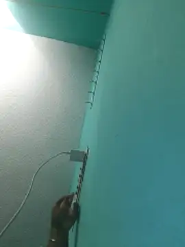 Villageanuty élő XXX-chatje