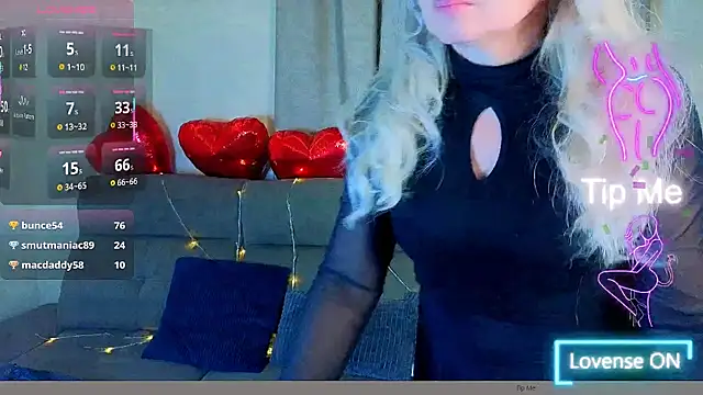 Chatroom XXX en direct de NicoletteRose_