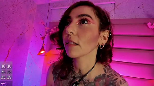 Evangelyne_1 live XXX chat