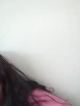 Chatroom XXX en direct de yummy_myla