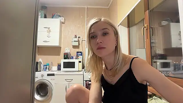 XXX chat uživo modela AngelJeni