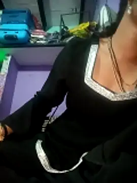 دردشة SANDHYAHOTKUMARI الجنسية المباشرة