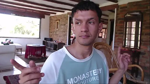 Show modela lordthoring na web-kameri