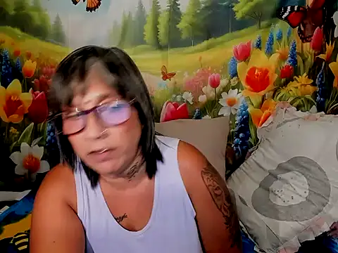 indianroxy élő XXX-chatje