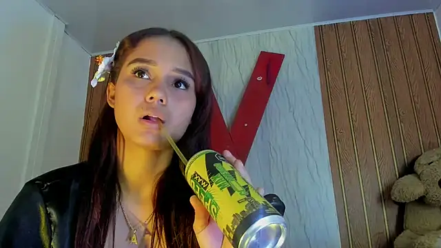 Czat XXX na żywo – MarianaManzur