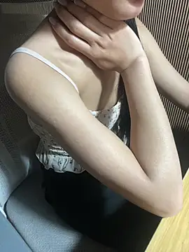 Chat XXX Live Mina048