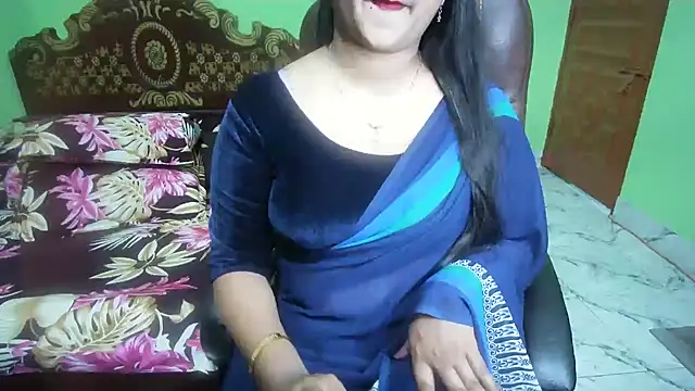 BengaliQueenStar live XXX chat