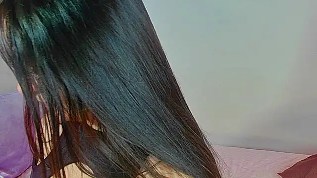 Anniecute__ Adlı Modelin Canlı XXX Sohbeti