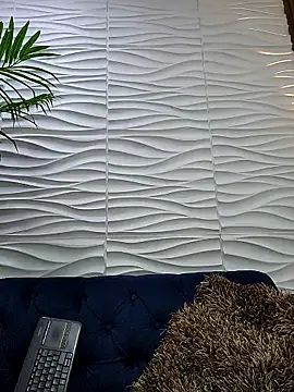 دردشة LizzRouse الجنسية المباشرة