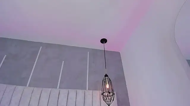 my_friends_mom Adlı Modelin Canlı XXX Sohbeti