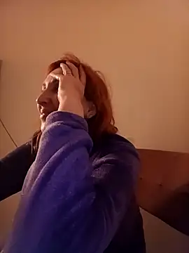 Онлайн чат XXX MssAngela