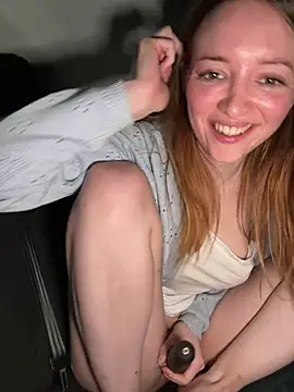 Živý XXX chat FayeFlame