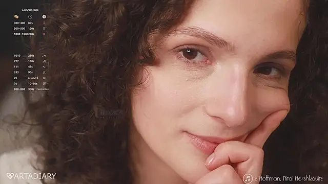 _arta_'s Live XXX Chat