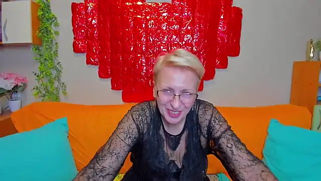 iamyourdream89: в ебкам-шоу