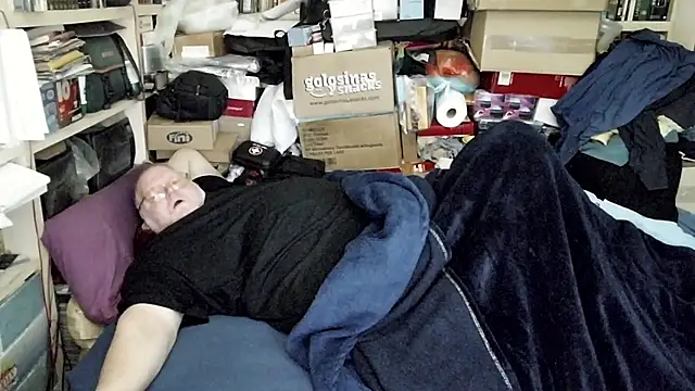 hadeszeuss2 – Naživo XXX chat