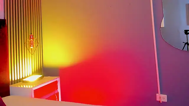 LauraAristizabal – Naživo XXX chat