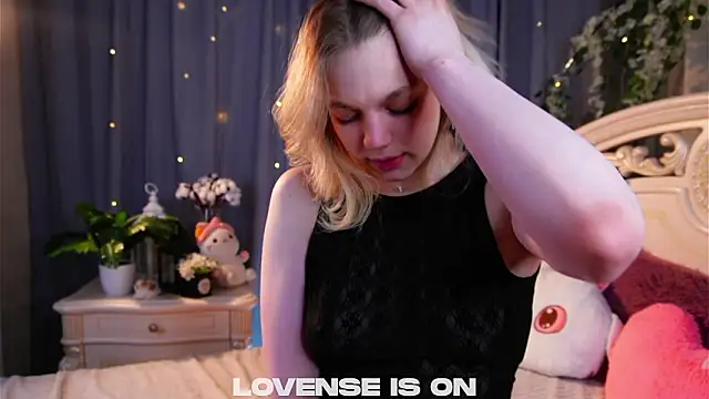 EdlinAlliston live XXX chat