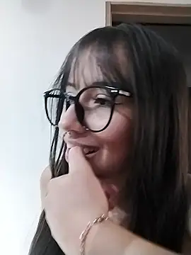 SofiCandy_ Adlı Modelin Canlı XXX Sohbeti