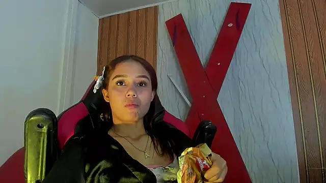 MarianaManzurのライブXXXチャット