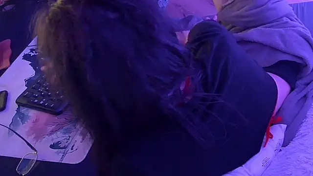 CeriseLapine Adlı Modelin Canlı XXX Sohbeti