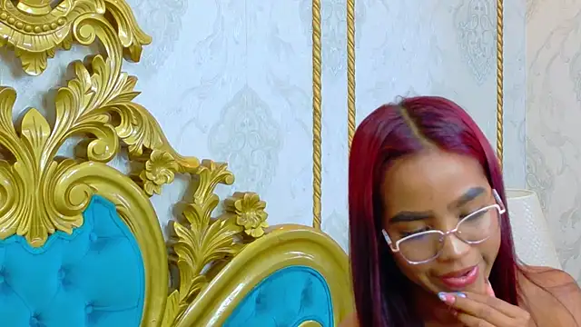 LucyLeah 现场XXX聊天