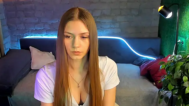 Cheryl_Backer Chat XXX live