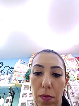 LunaZambrano: онлайн-секс-чат