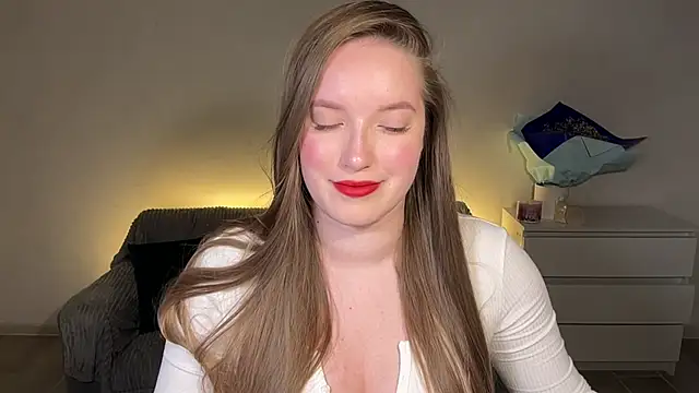 EvaMaddison: απευθείας συνομιλία ΧΧΧ