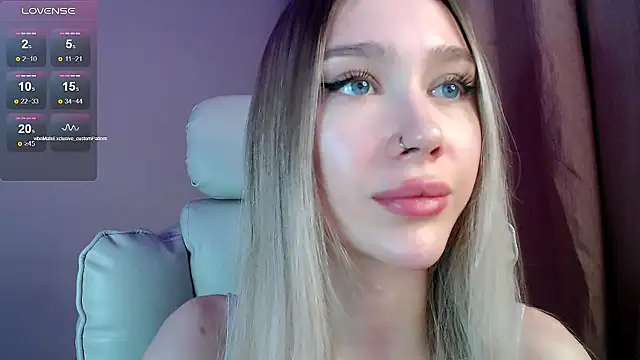 Des_chn Live XXX chat