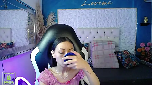 دردشة NathaliaSweet_11 الجنسية المباشرة