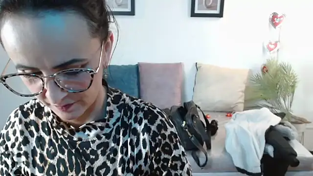 XXX chat uživo modela Juliana__lx