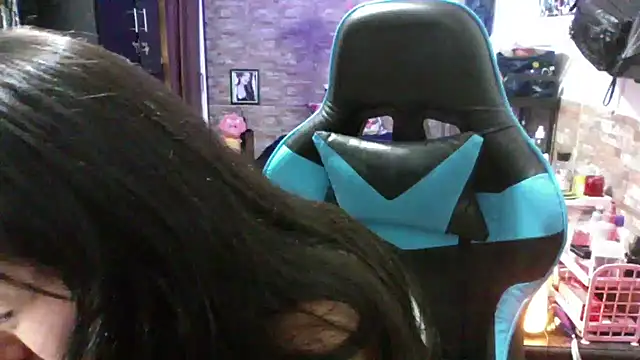 AngelaQueen_ – Naživo XXX chat