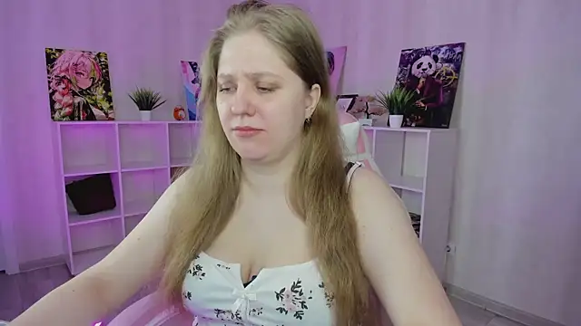 XXX chat uživo modela Megan_Violer