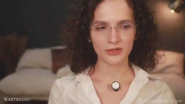 _arta_ Chat XXX live