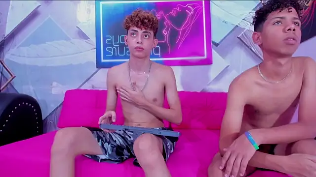 Sembang XXX Secara Langsung Spicy_guys