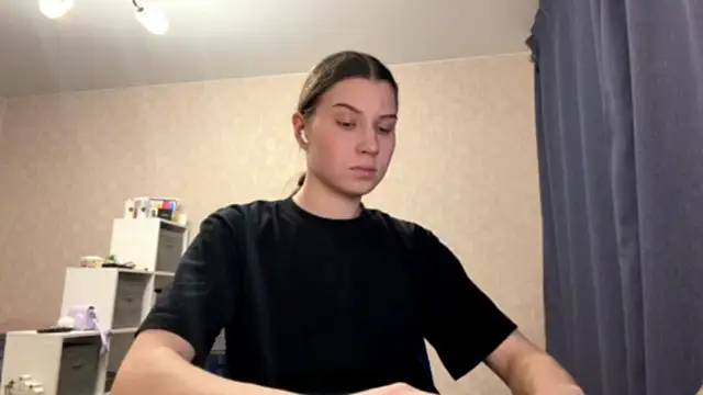 CloudyTube's Live XXX Chat