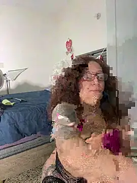 Chat +18 de ladycreamypr2 ao vivo