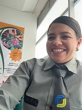 แชท XXX สดของ Ariana-07