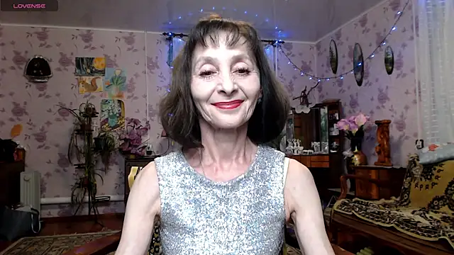 Angelina-Missteria Obrolan Langsung XXX