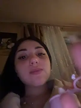 SilkyMira 라이브 XXX 채팅