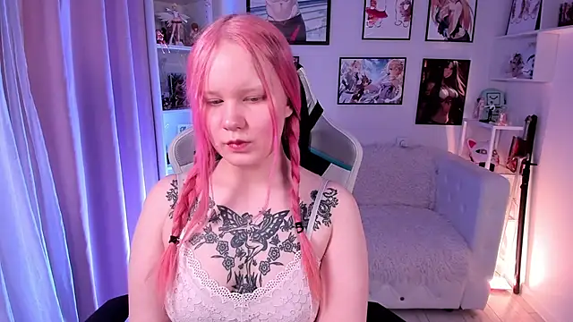 AnnieVibe Adlı Modelin Canlı XXX Sohbeti