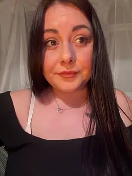 DaisyStreet live XXX chat