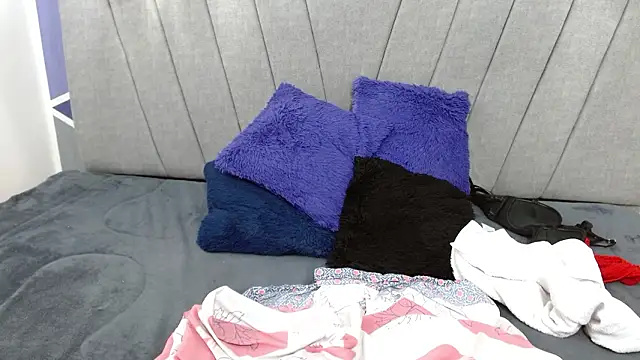 XXX chat uživo modela luna_merie