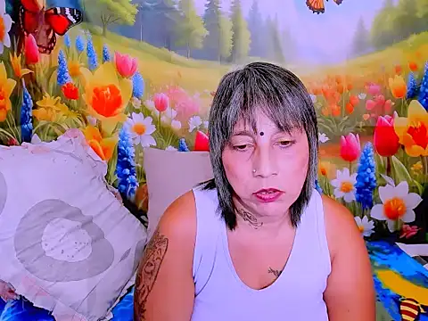 XXX chat uživo modela indianroxy