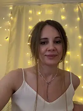 Онлайн чат XXX LucieMack