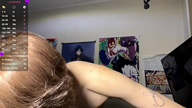 Carollforyouのウェブカメラショー