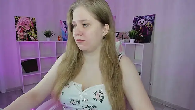 XXX chat uživo modela Megan_Violer