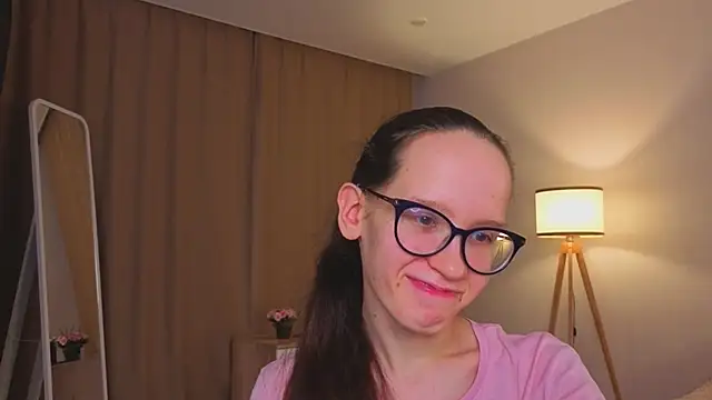 دردشة BettyBrowni الجنسية المباشرة