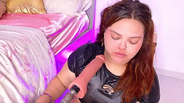 Dakota-Bruce's Live XXX Chat